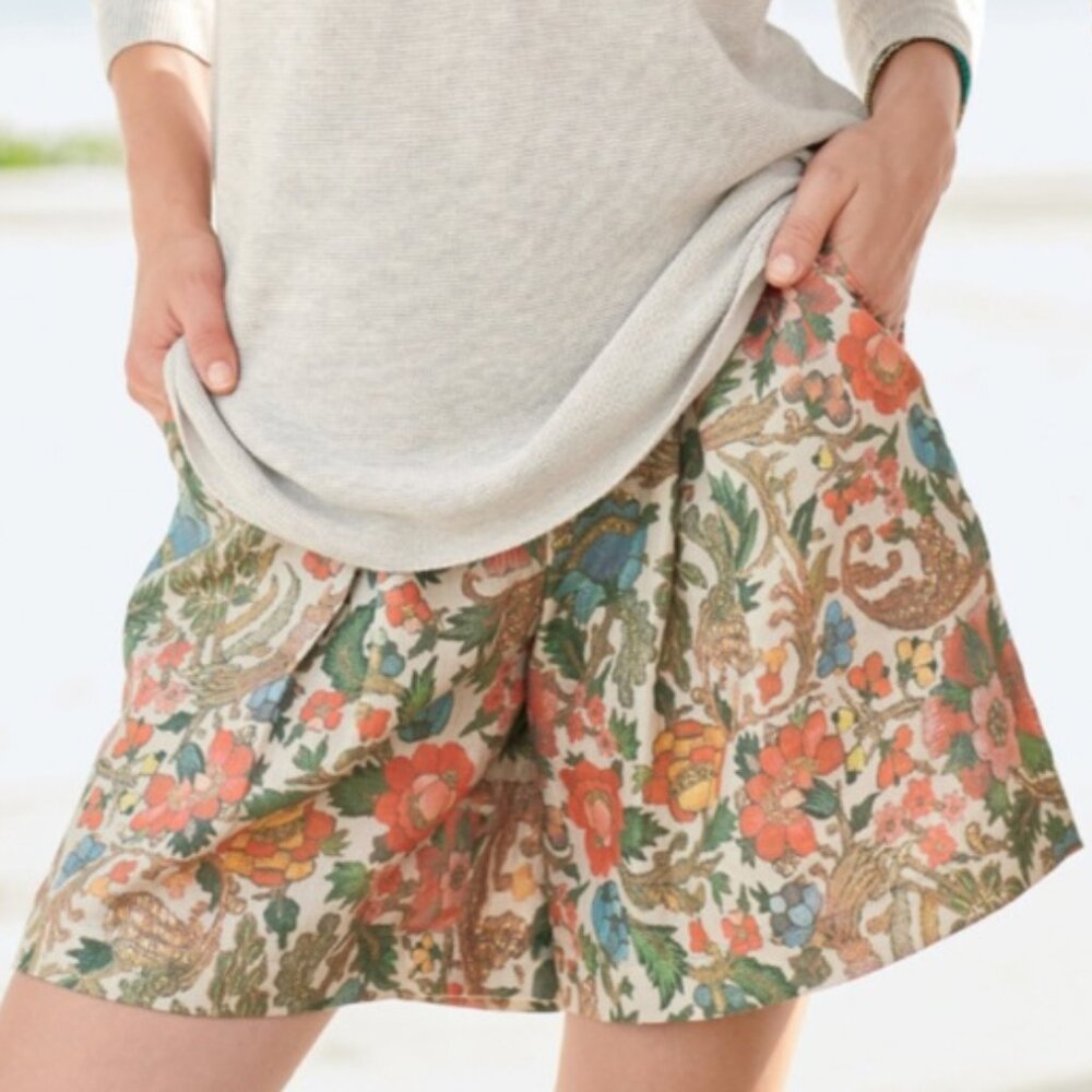 Peruvian Connection Giardino Floral Linen Shorts 14 Pleated Cottagecore Vacation